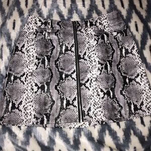 Snake skin boutique skirt